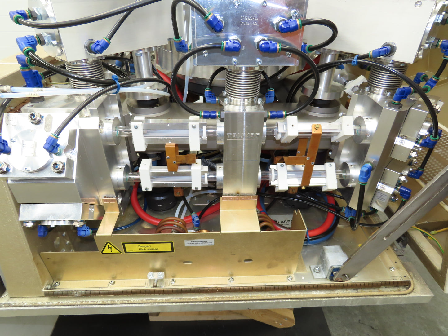 Trumpf TLF4000 Turbo Industrial CNC Laser Resonator CO2 He N2 L3030