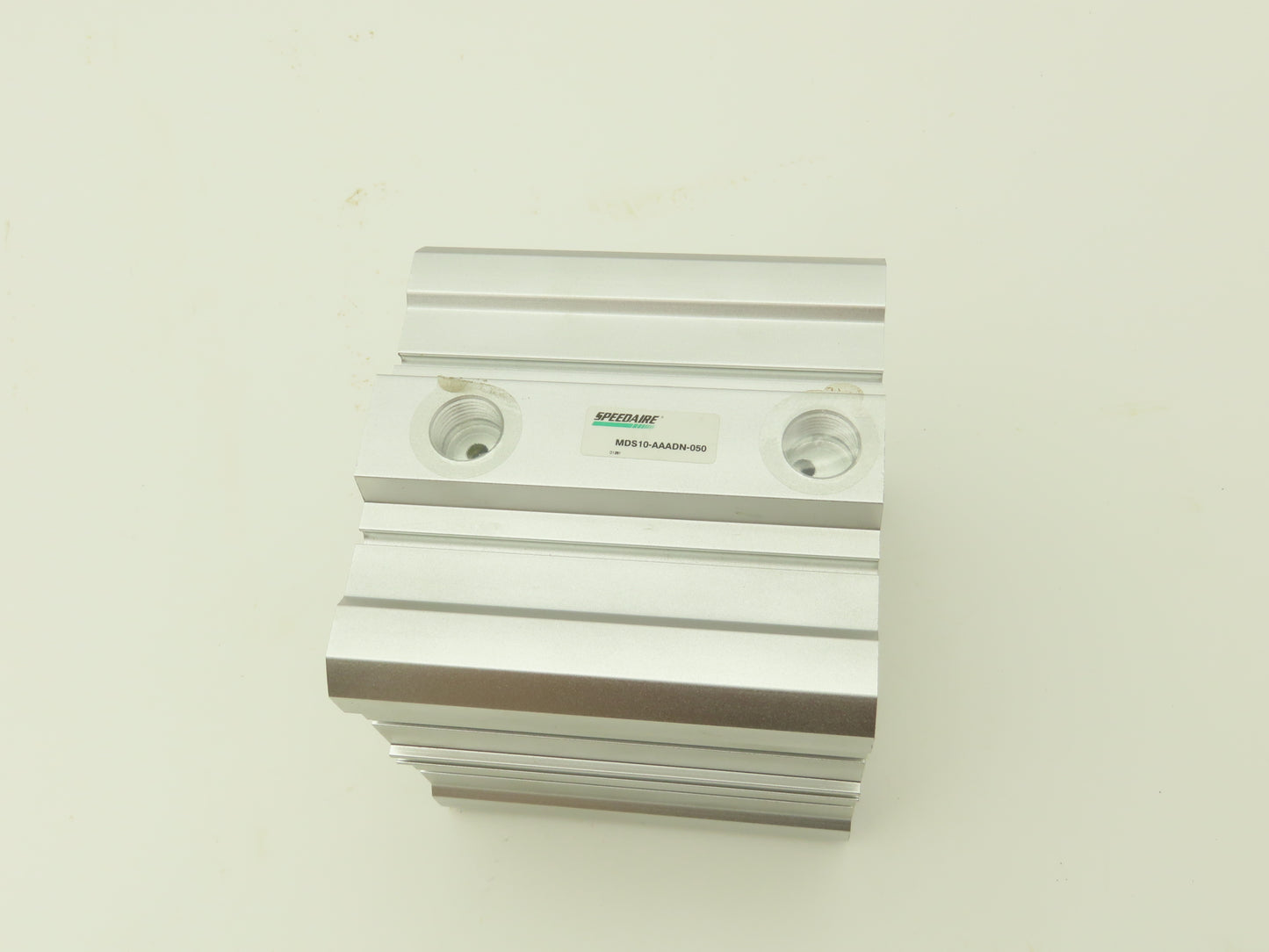 Speedaire Pneumatic Air Cylinder 100mm Bore 50mm Stroke 140PSI 3/8" NPT