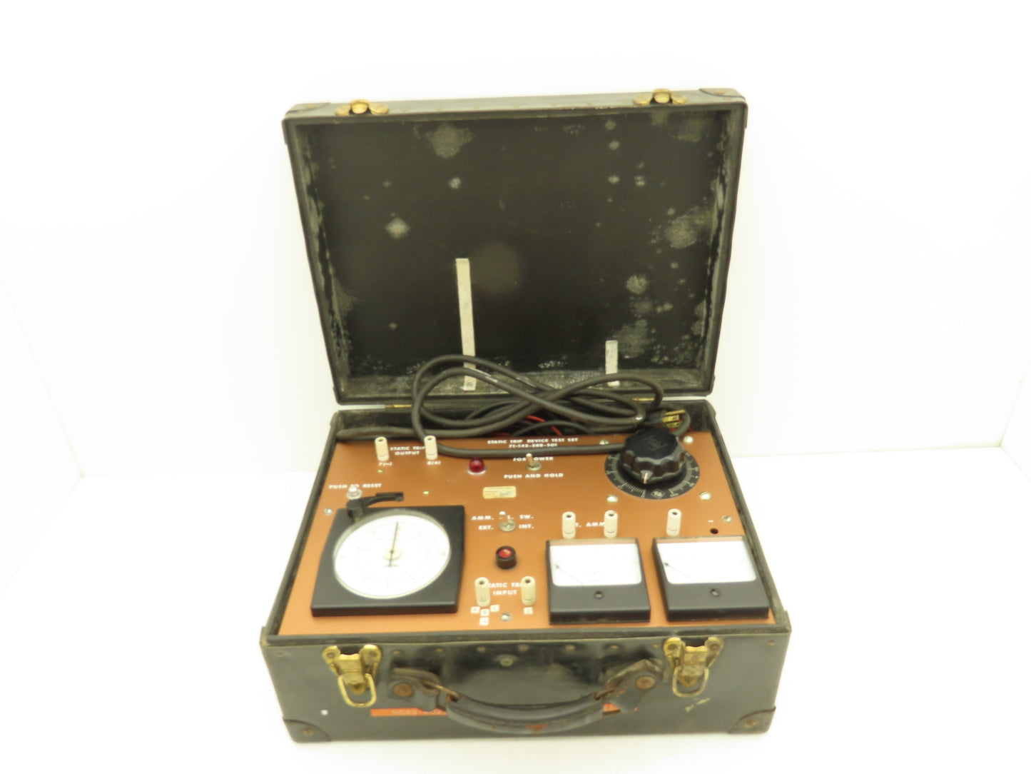 71-142-388-501  Static Trip Device Test Set Powered Up