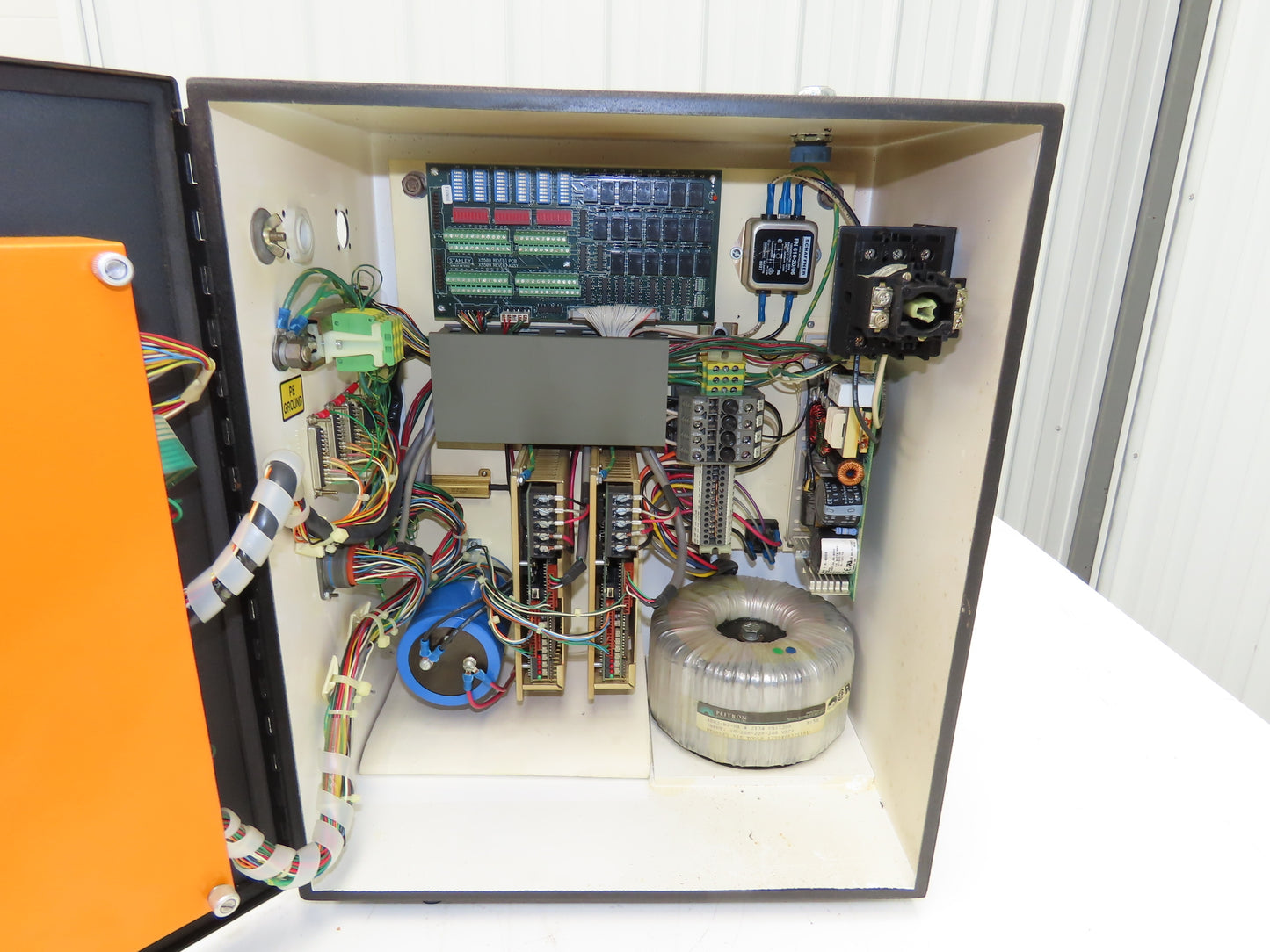 Stanley T8002 Servo Torque Nutrunner Driver Dual Tool Control Panel 230VAC 1Ph