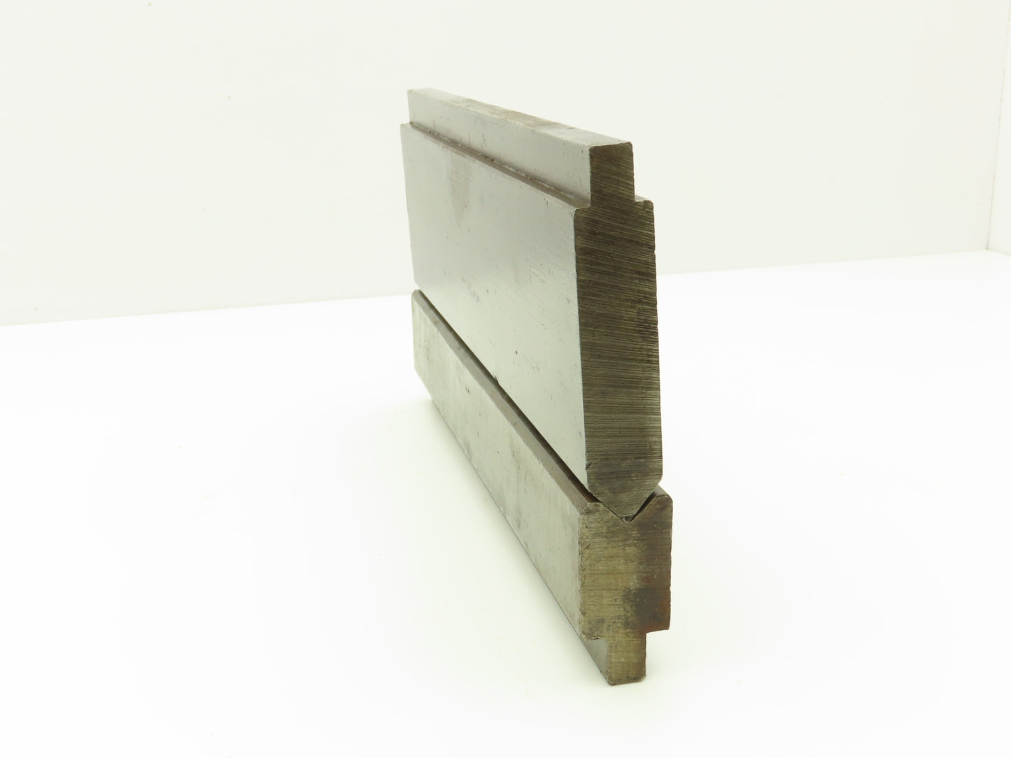 Press Brake Straight Punch & Die 11-14/16" Long 90° 5/8" V Set