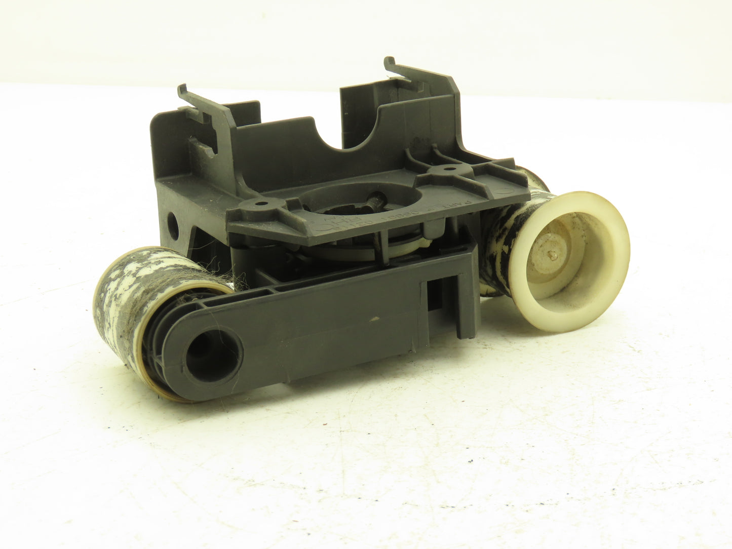 Dematic 06881-02116 RH Accumulation Conveyor 1-Way Flow Control Flange Wheel