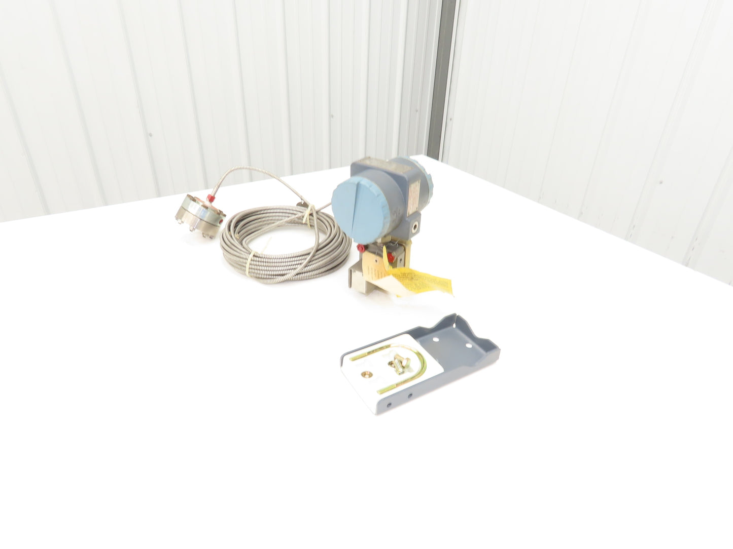 Foxboro 821AM-IK1NM1-M Pressure Transmitter 150psi with Ametek SB Diaphragm Seal