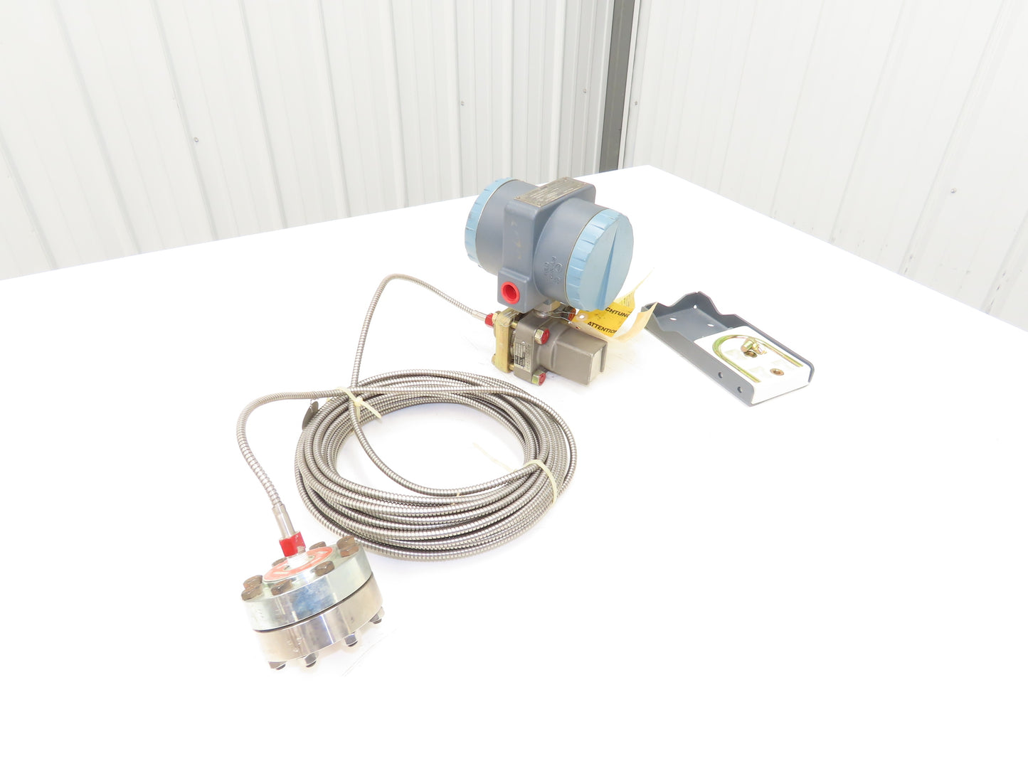 Foxboro 821AM-IK1NM1-M Pressure Transmitter 150psi with Ametek SB Diaphragm Seal