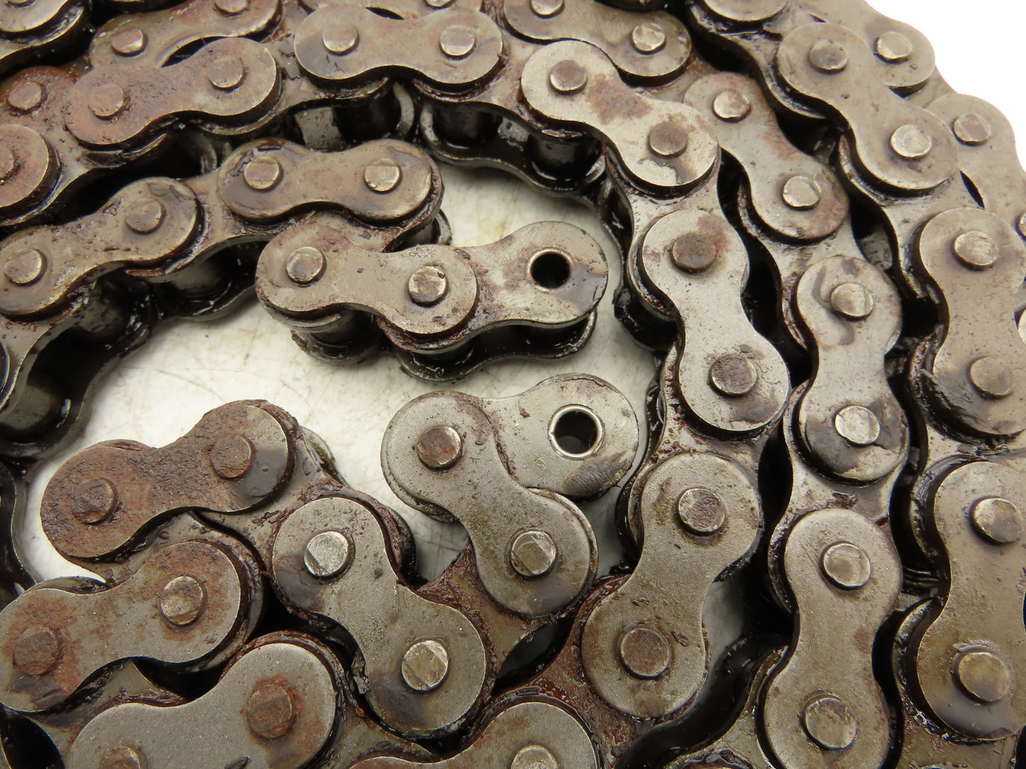 N/A #60-1 360 Roller Chain Standard Duty Riveted Some Surface Rust 2 Connectors