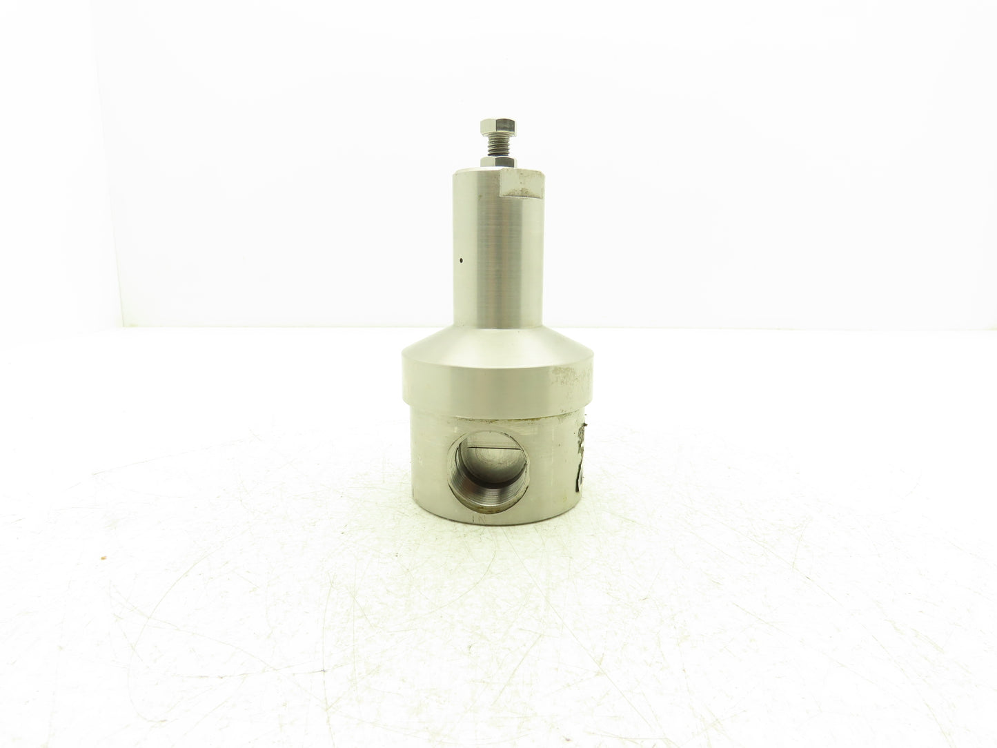 Straval RV120-10T-N518- Relief Valve Range .5-5PSIG Set @2.5PSIG