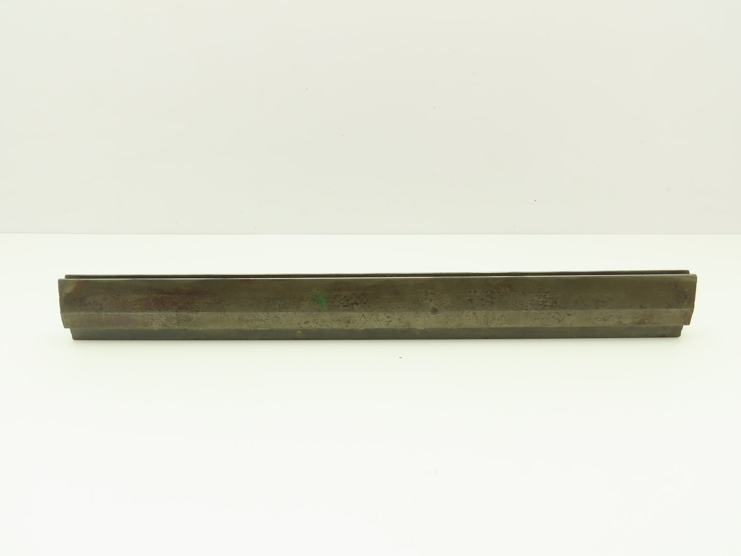 Press Brake Straight Die 20-1/4" Long 30° V With 1/2 x 5/8" Shank