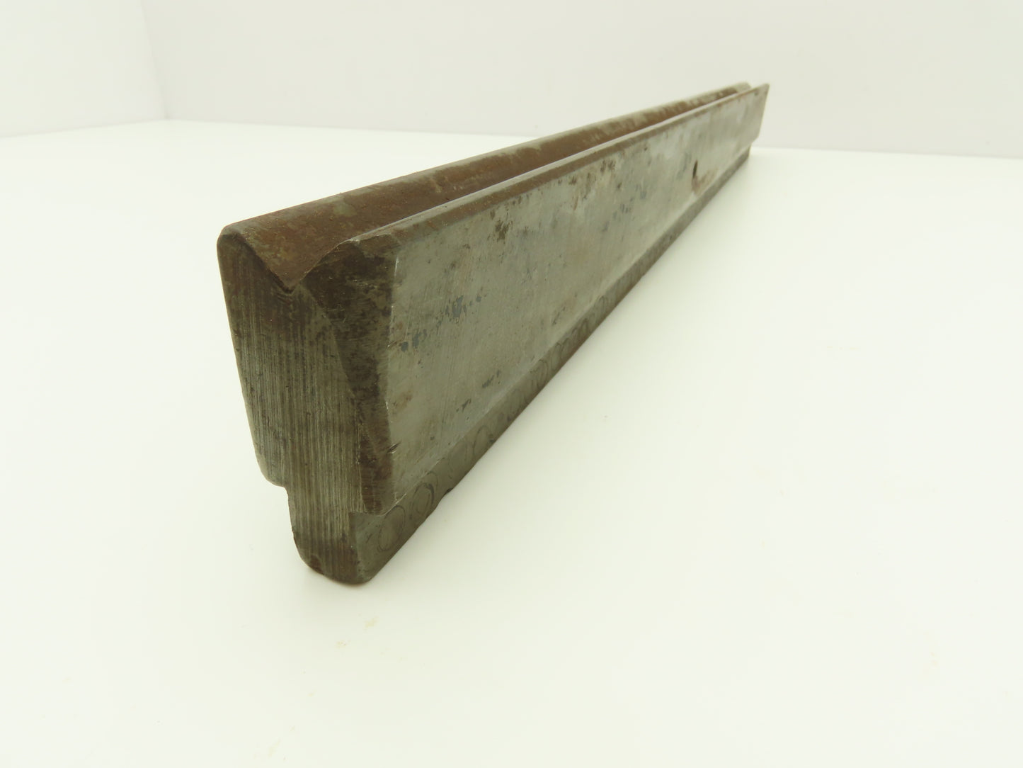 Press Brake Straight Die 21-1/2" Long 90° V With 1/2 x 5/8" Shank