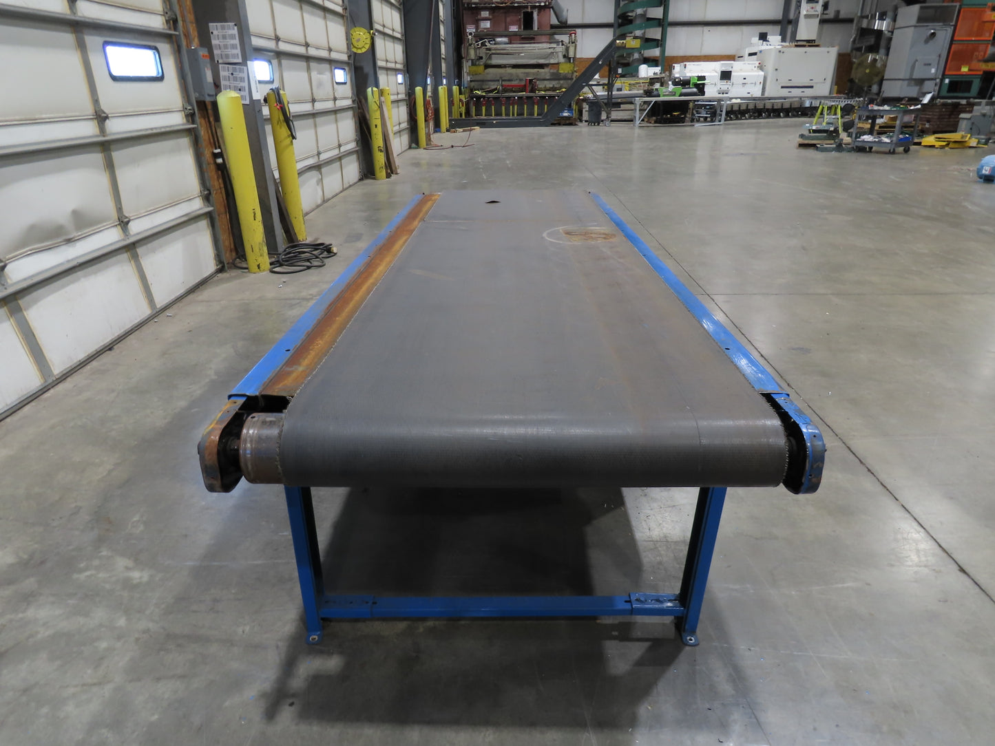 Versa 42"x 10' Slider Bed Conveyor 33.5" Belt 230/460V Center Drive 60 FPM