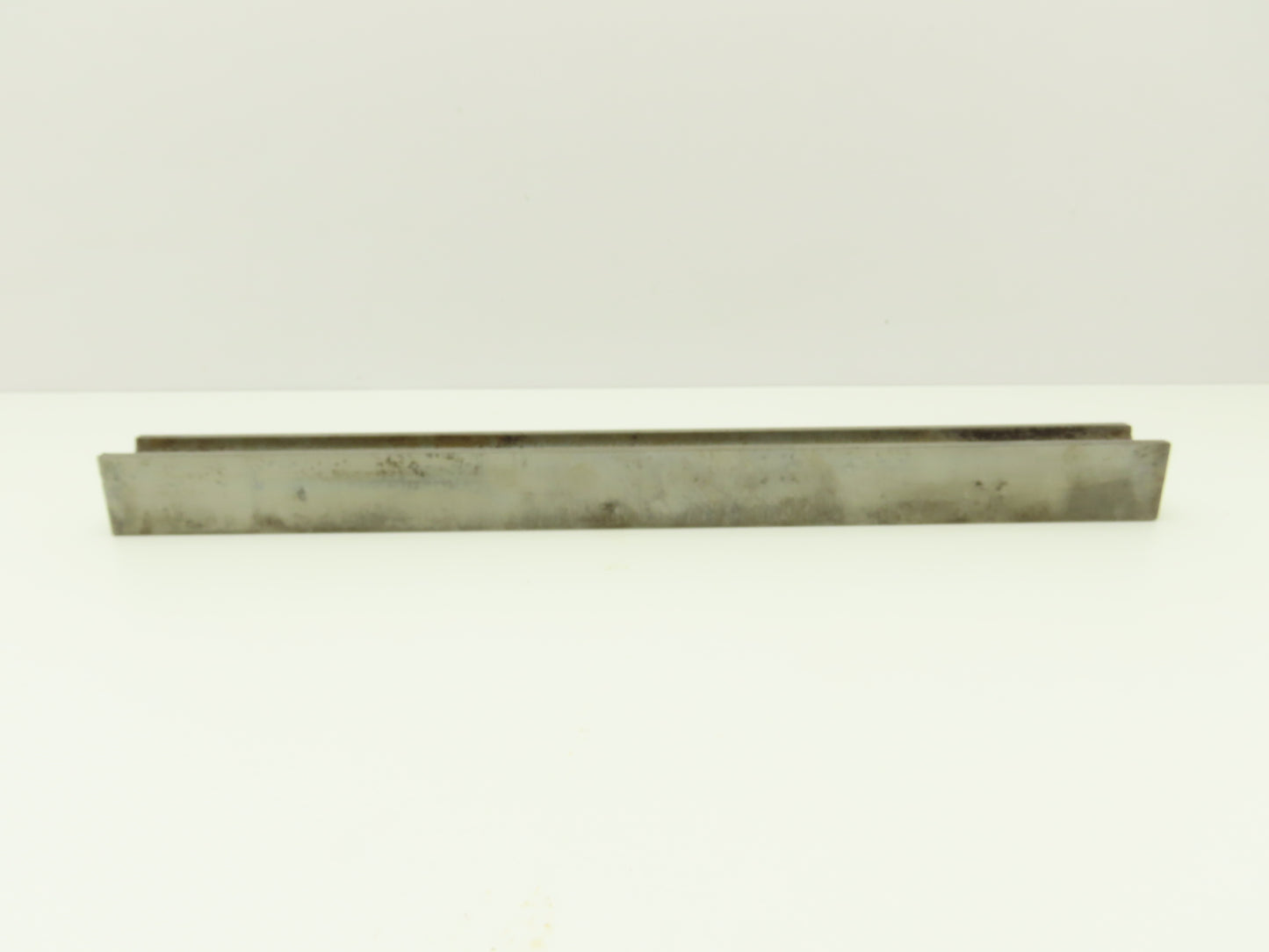 Press Brake Round Die 18-7/8" Long 1" Diameter 15/32" Deep Flat Bottom