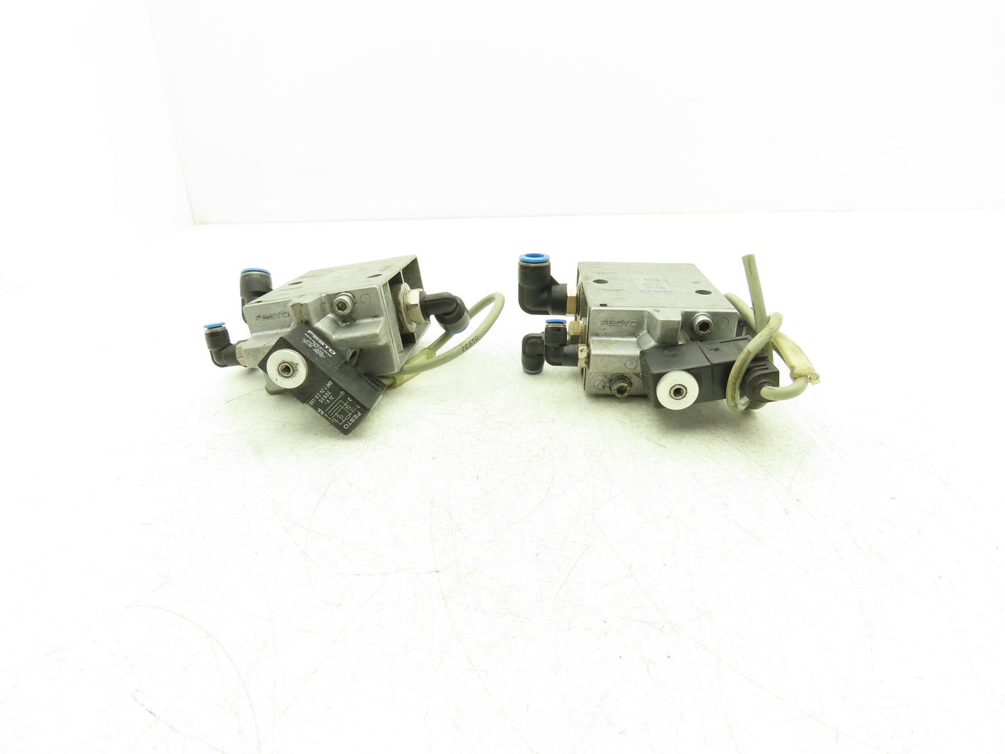 Festo MFH-3-1/2-S Pneumatic Solenoid Valve 3/2-way 24VDC G1/8" Lot of 2