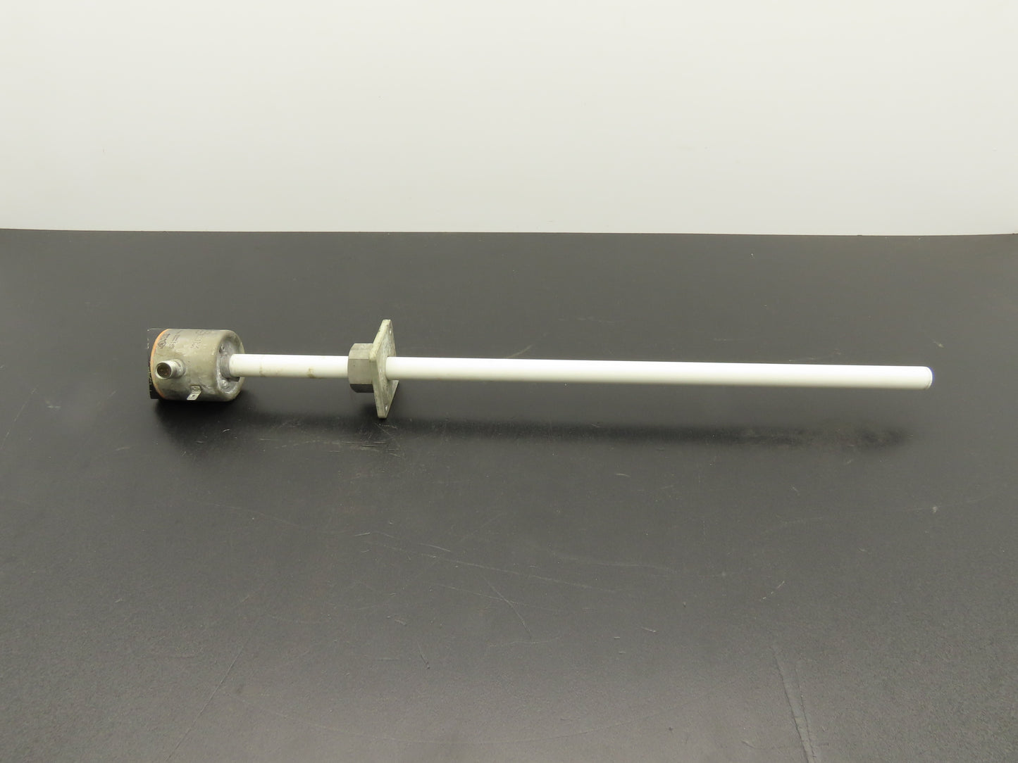 IFM Efector LK1023 Electronic Level Sensor