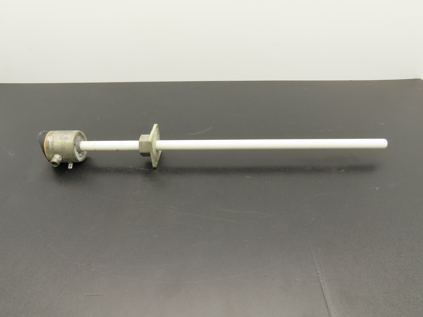 IFM Efector LK1023 Electronic Level Sensor