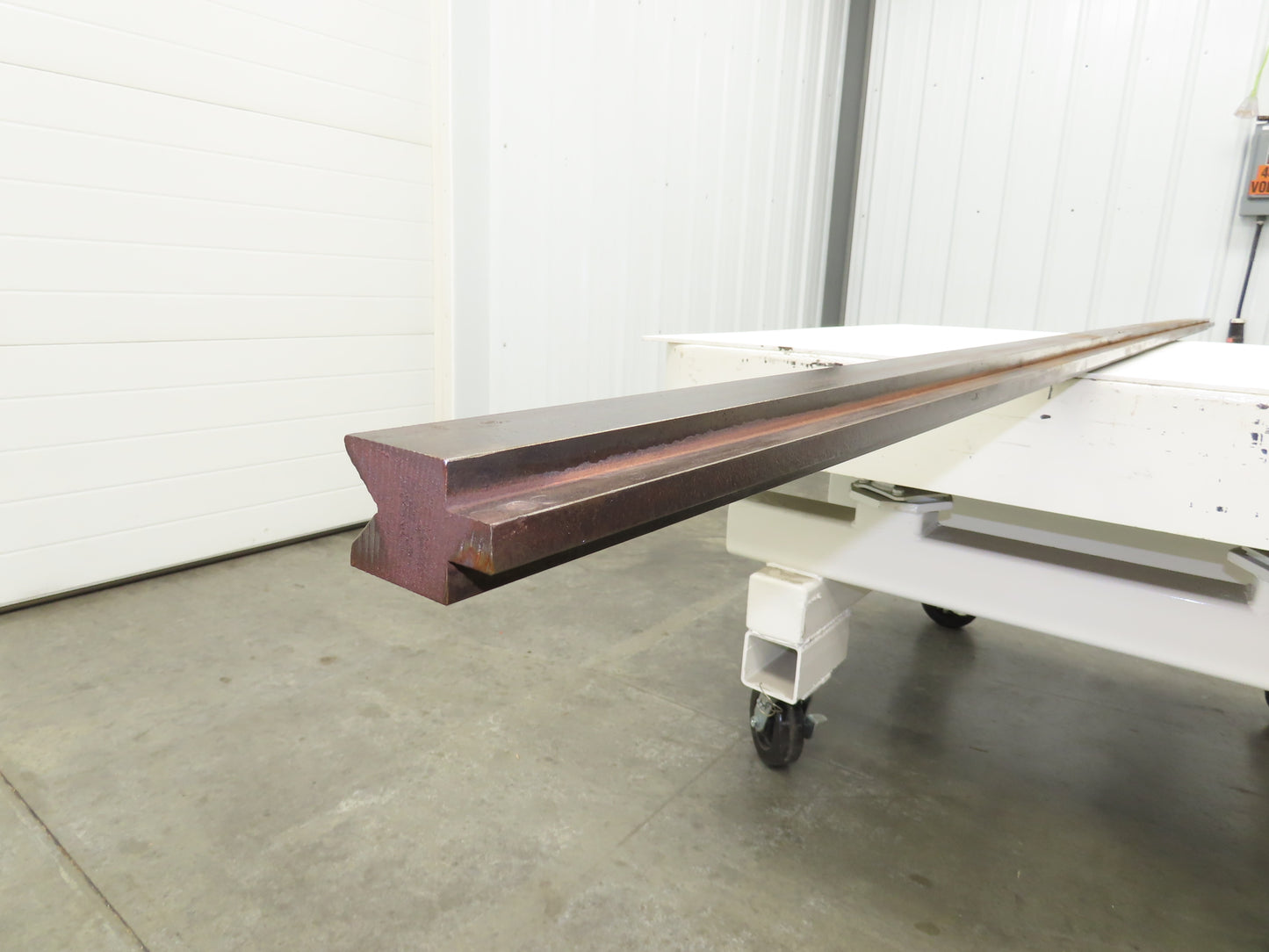 Press Brake Die 122-3/4" Long 90° 1" V With 1/2 x 5/8" Shank