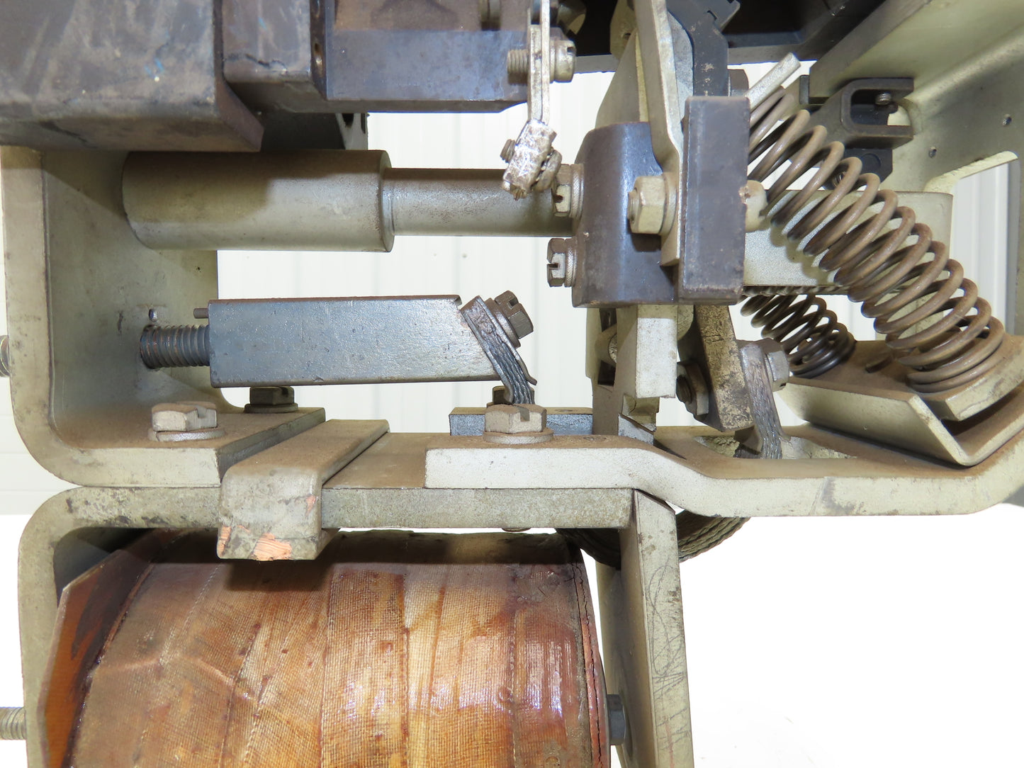 Westinghouse M-501 DC Contactor 300 Amp 600VDC Normally Closed 1745838 Coil