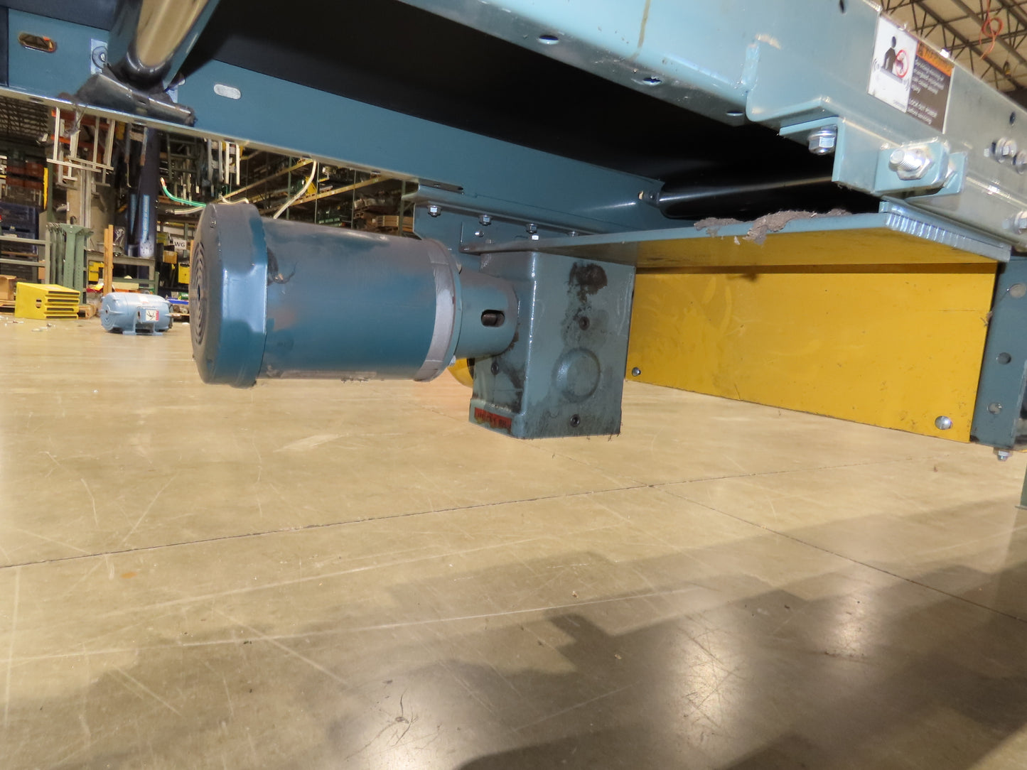 Hytrol 18"x 40' Slider Bed Conveyor 15.5" New Belt .5Hp 3PH Center Drive 100FPM