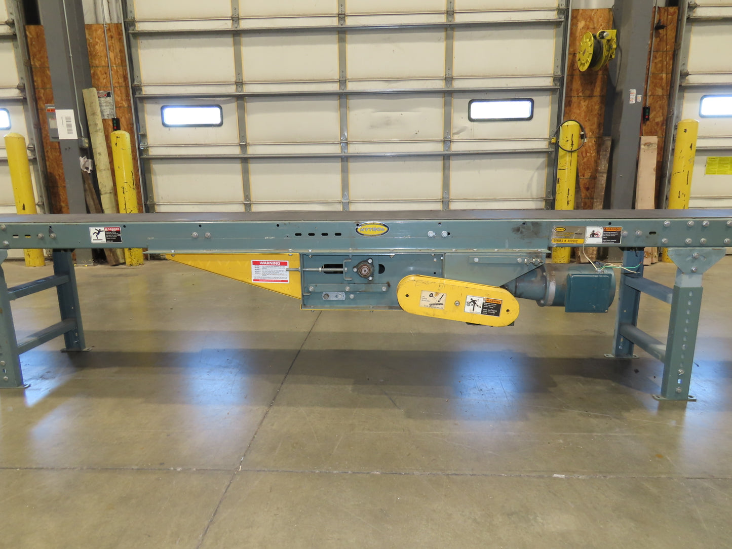 Hytrol 18"x 40' Slider Bed Conveyor 15.5" New Belt .5Hp 3PH Center Drive 100FPM