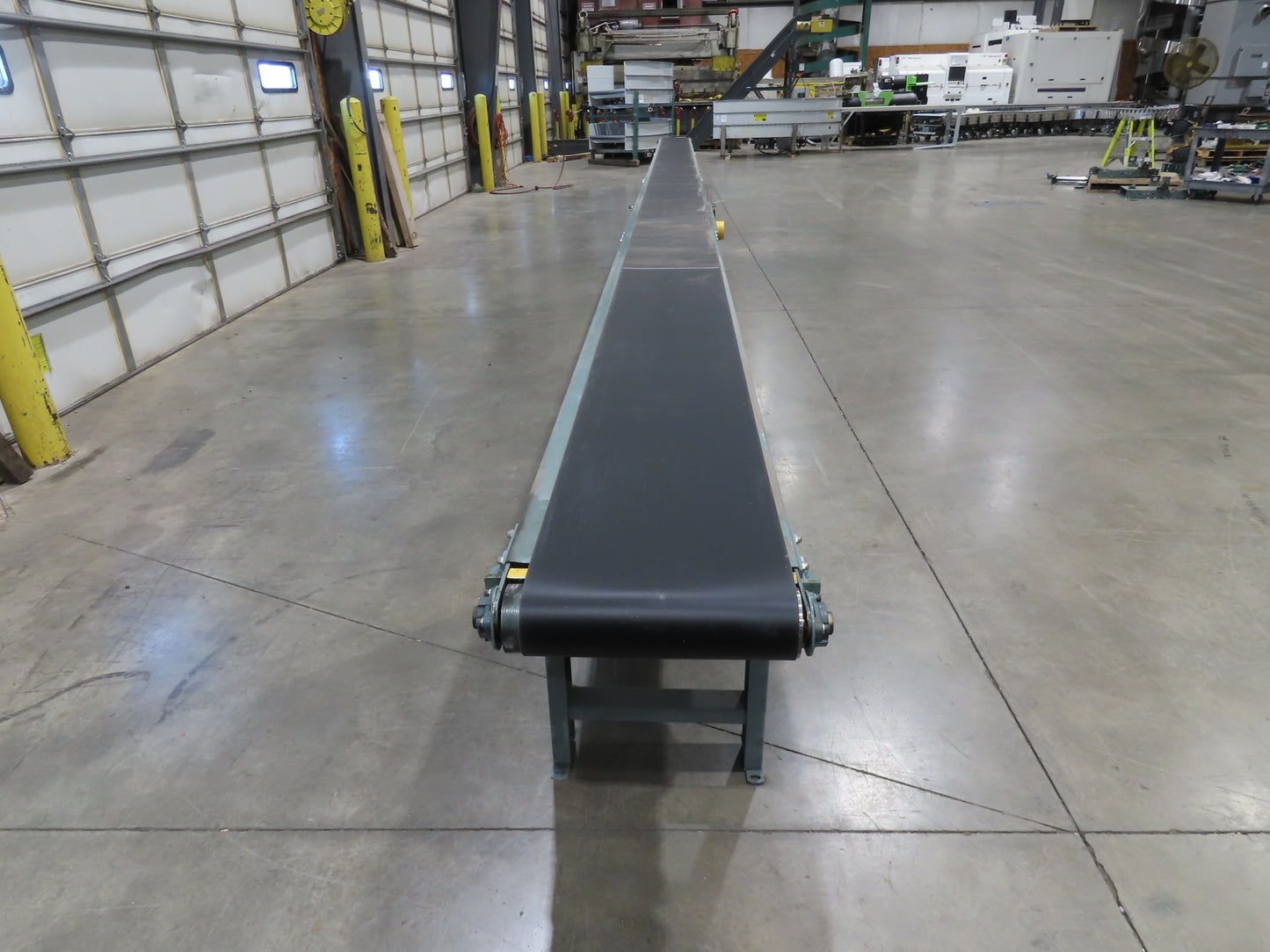 Hytrol 18"x 40' Slider Bed Conveyor 15.5" New Belt .5Hp 3PH Center Drive 100FPM