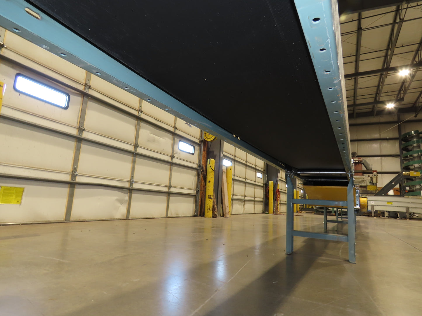 Hytrol 18"x 40' Slider Bed Conveyor 15.5" New Belt .5Hp 3PH Center Drive 100FPM