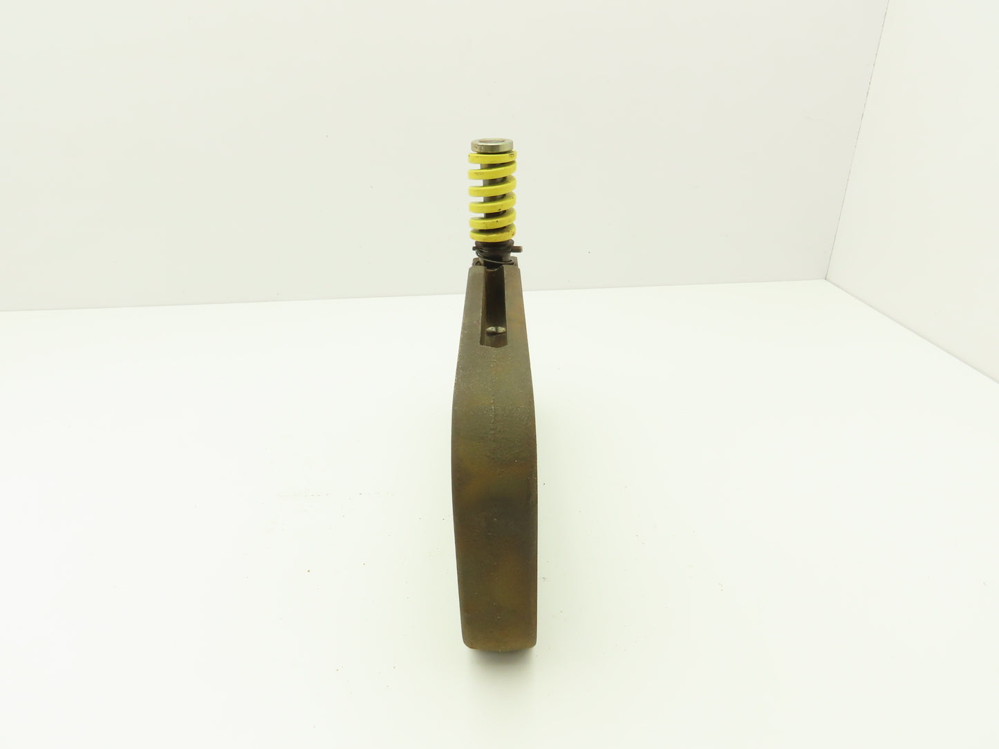 Unipunch 8AJ-1-1/2 Press Brake Punch C Frame 0.65" Circle 8" Throat 1-1/2" W