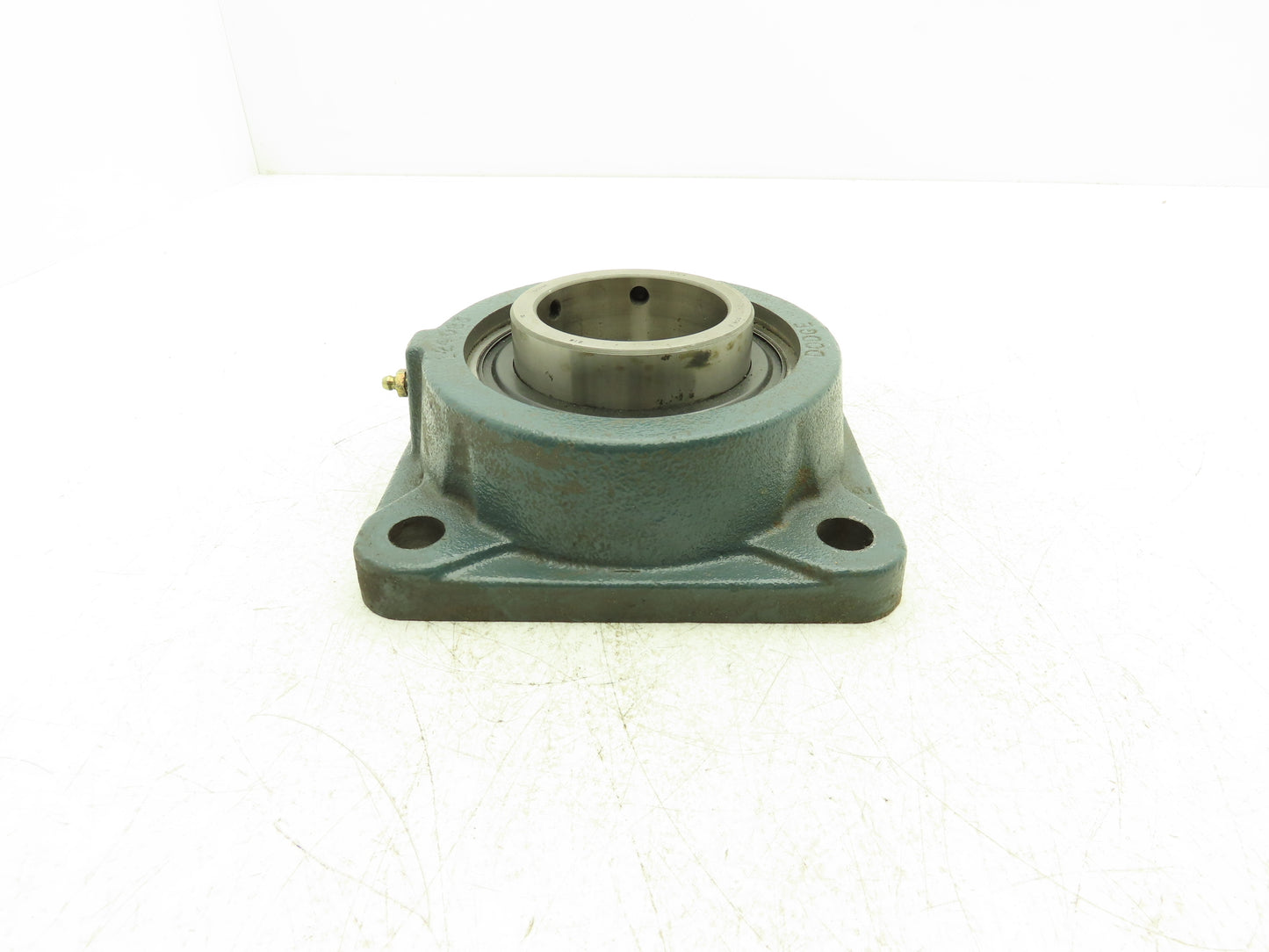 Dodge F4B-SCM-300 Flange Bearing 3" Bore 4-Bolt 124083