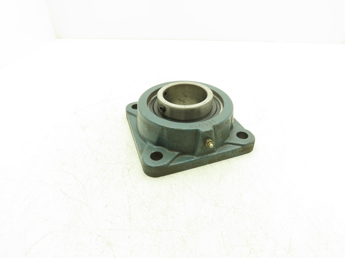 Dodge F4B-SCM-300 Flange Bearing 3" Bore 4-Bolt 124083