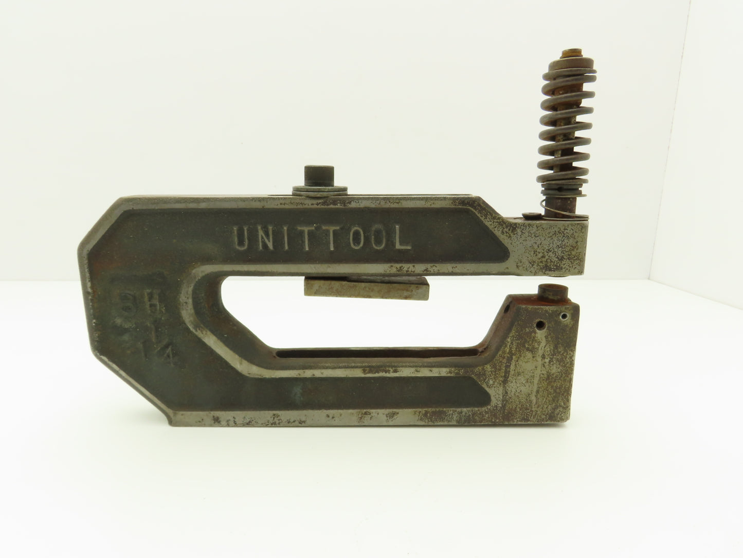 Unipunch 8H 1-1/4 Press Brake Punch C Frame 1/4" Circle 8" Throat 1-1/4" W