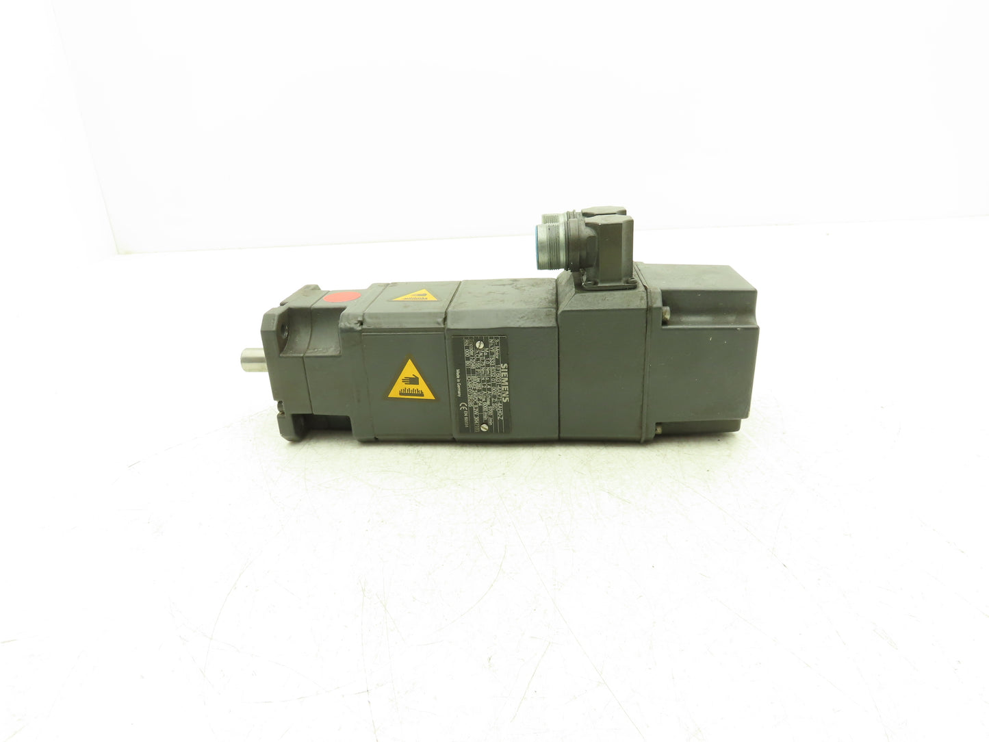 Siemens 1FT6031-4AK71-4AH0-Z Servo Motor w/Brake - Encoder I-2048