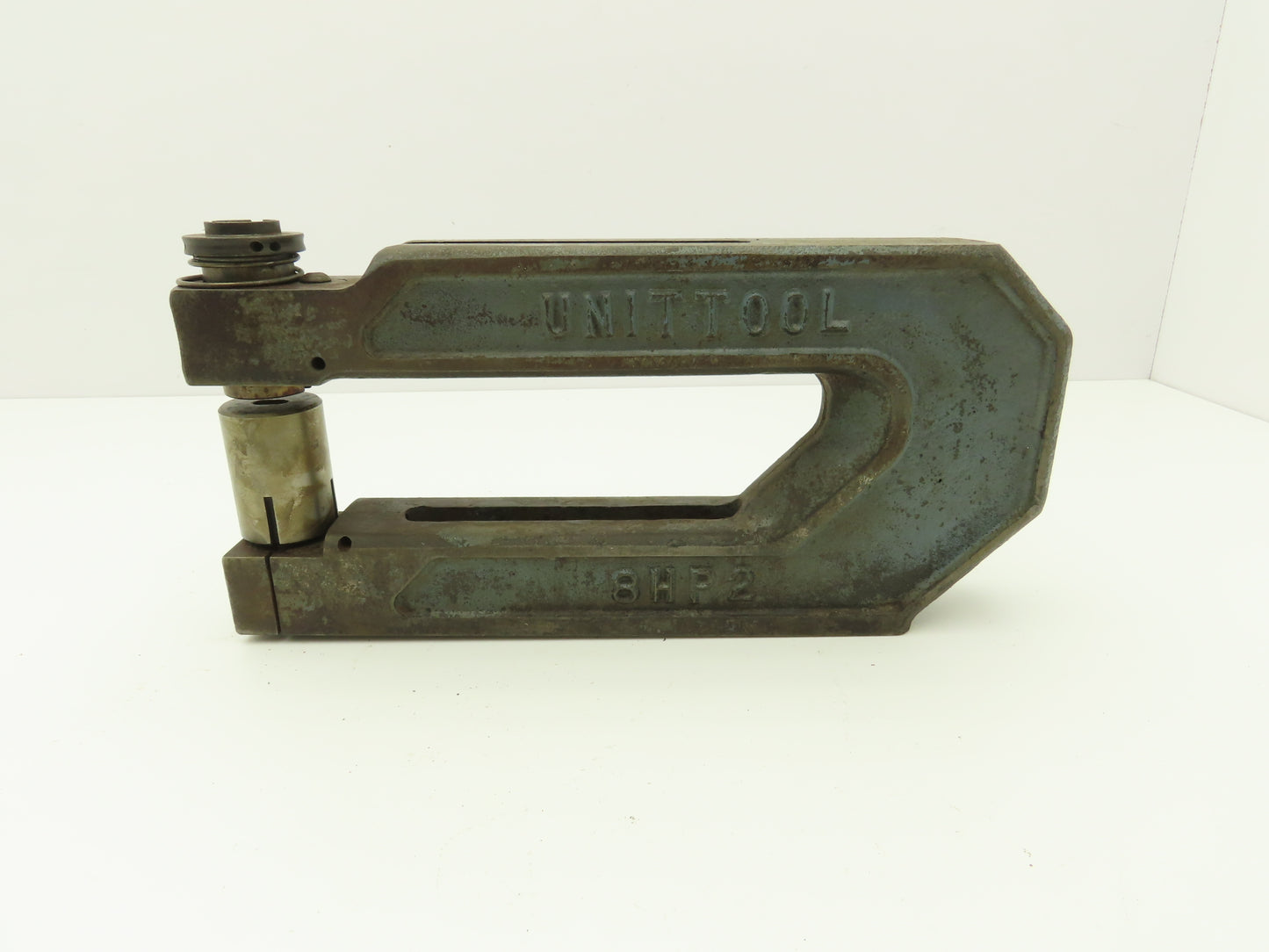 Unittool 8HP2 Press Brake Punch C Frame 45/128 x 67/128" Oval 8" Throat *Read