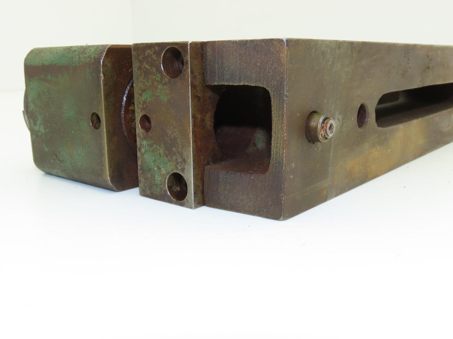 Unipunch 8BX2-1/4 Press Brake Punch C Frame 35/64" Circle 8" Throat 2-1/4" W