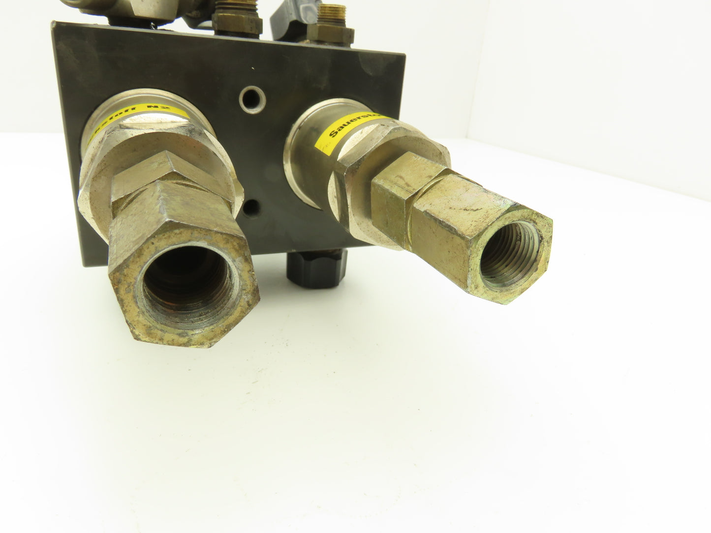 HLUDI Trumpf 10727 Nitrogen Oxygen Regulator Valve 24VDC Solenoids 00156911