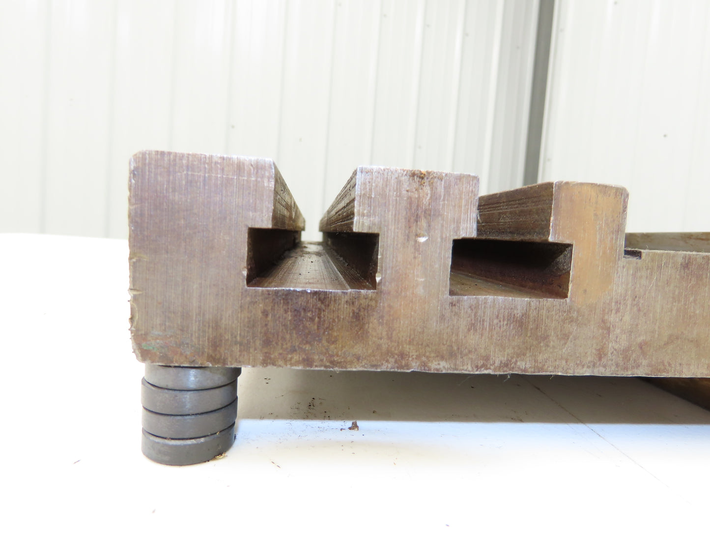 Press Brake Bed Offset Tang Base 9.5" Deep 18" Wide With T Slots 1/2" Tang