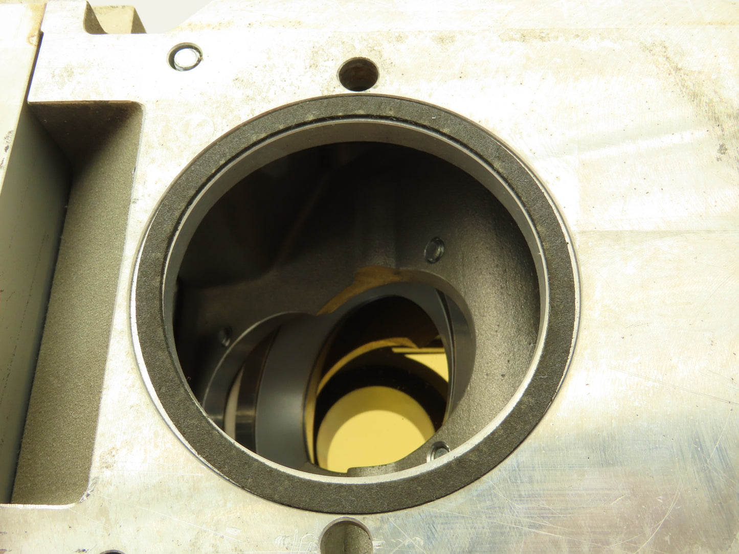 Trumpf 3000 Laser Reflective Mirror & Vacuum Housing  919423 AGVS