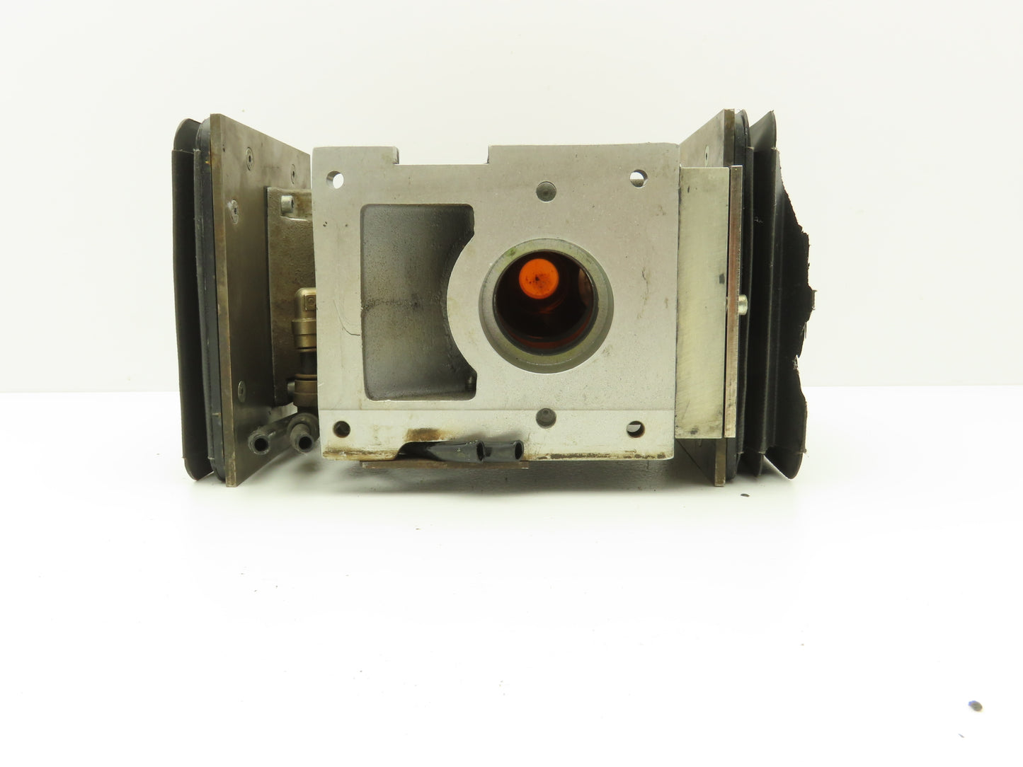 Trumpf 3000 Laser Reflective Mirror & Vacuum Housing 246 624AGVS