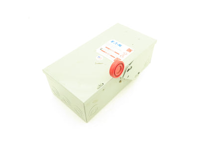 Eaton Cutler Hammer Safety Disconnect Switch 30A 600V 3 Pole Fusible