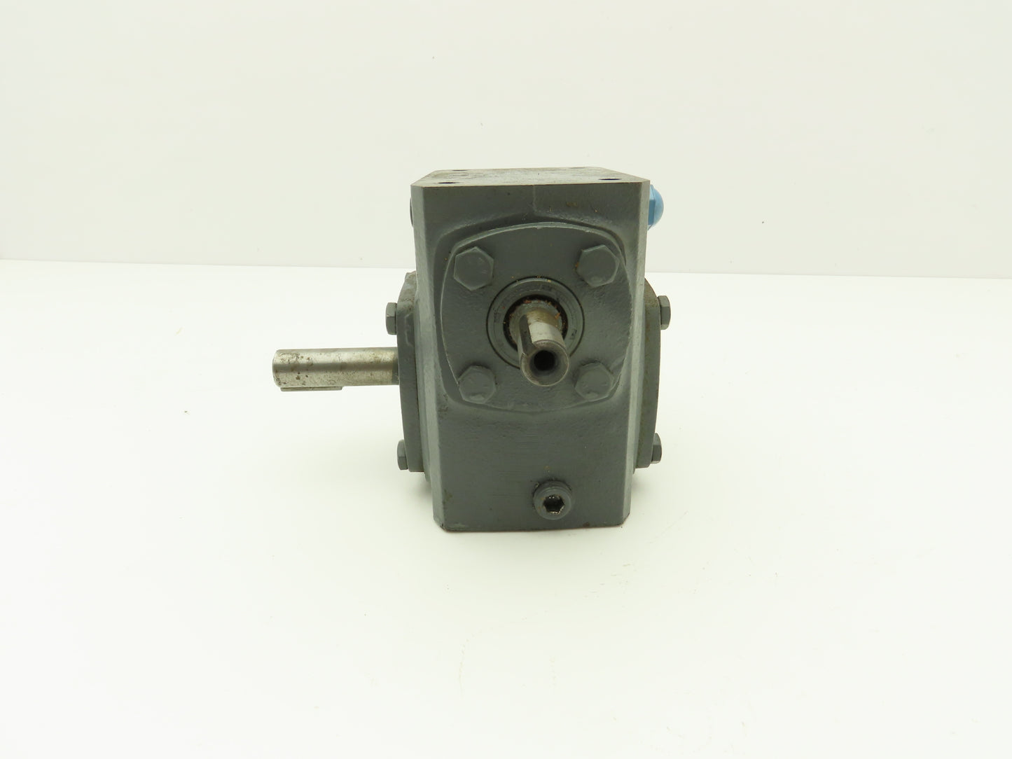 Boston Gear 713-25-G Worm Gearbox 25:1 Reducer .36Hp 70 RPM LH 1/2"x 5/8" Shafts