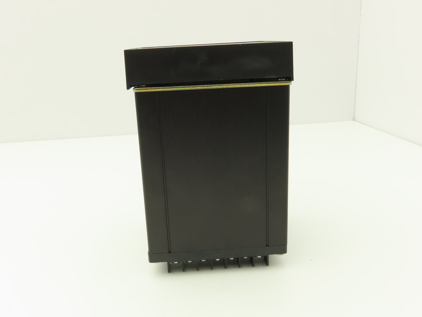 Athena Controls 6075-T-E2 Digital Temperature Controller Module 120-240V 0-2000F