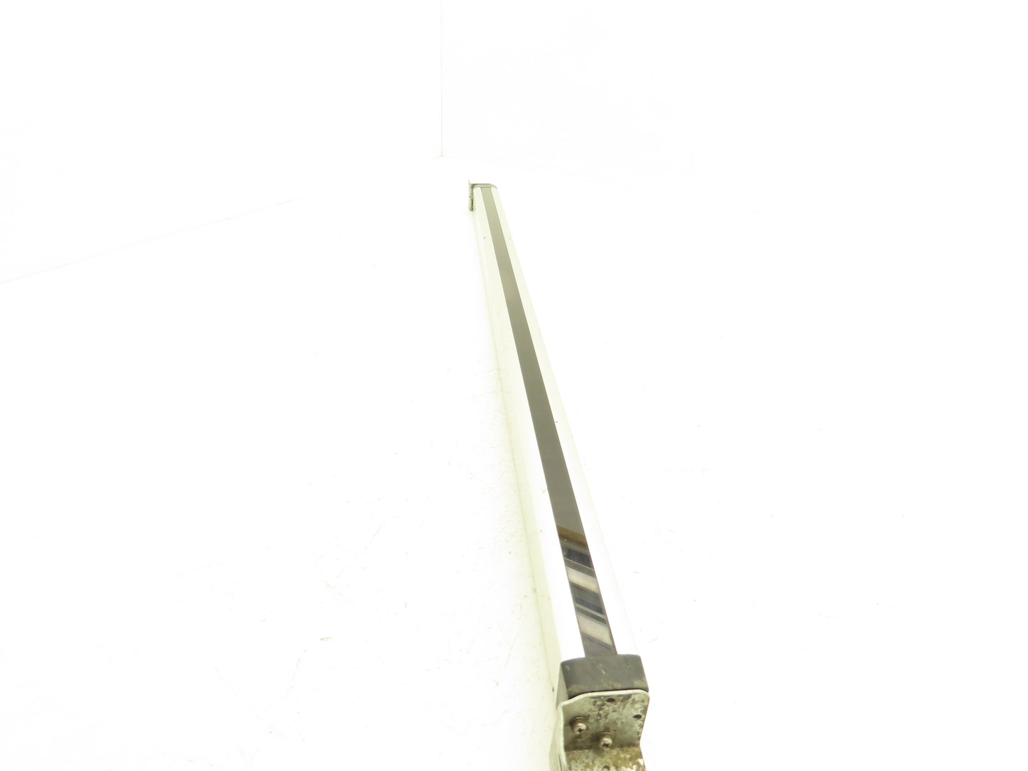 Omron F3W-C164-L Line Sensor 12-24VDC 64CM Sensor 28 1/2" Overall Length