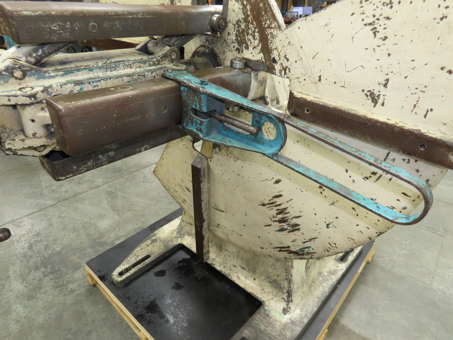 FJ Littell Machine No 40-18 Coil Stock Uncoiler 4000lbs 16-22" ID 18" W Decoiler