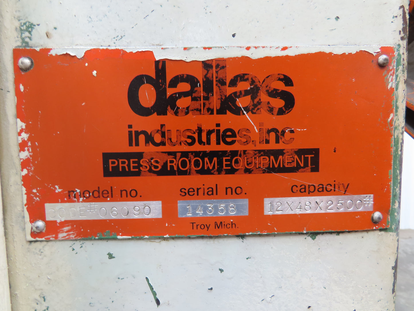 Dallas Industries 06090 Coil Stock Uncoiler 2500lbs 16-20" ID 12" W Decoiler