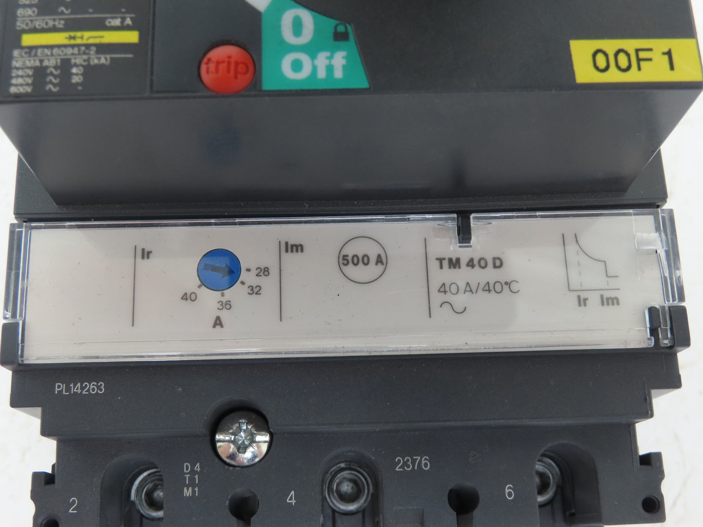 Schneider NSX100B Compact Circuit Breaker 28-40A 800V 3 Pole Panel Disconnect