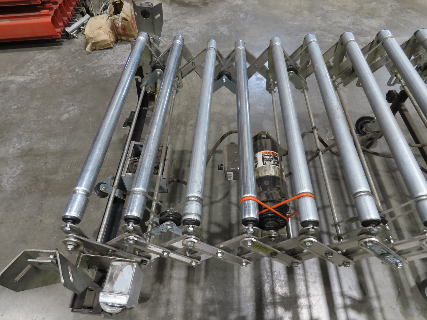 Best Flex 1.5  30"x 60' Expandable Power Roller Conveyor 120V Variable Speed