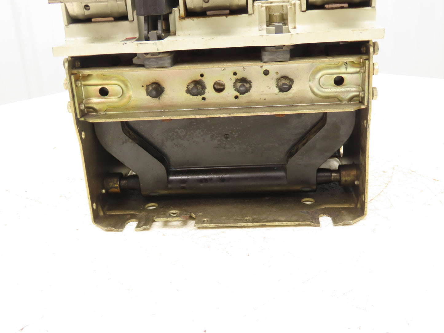 Cutler Hammer 10 5822C Motor Starter Contactor Size 6 Rated 540A/3PH