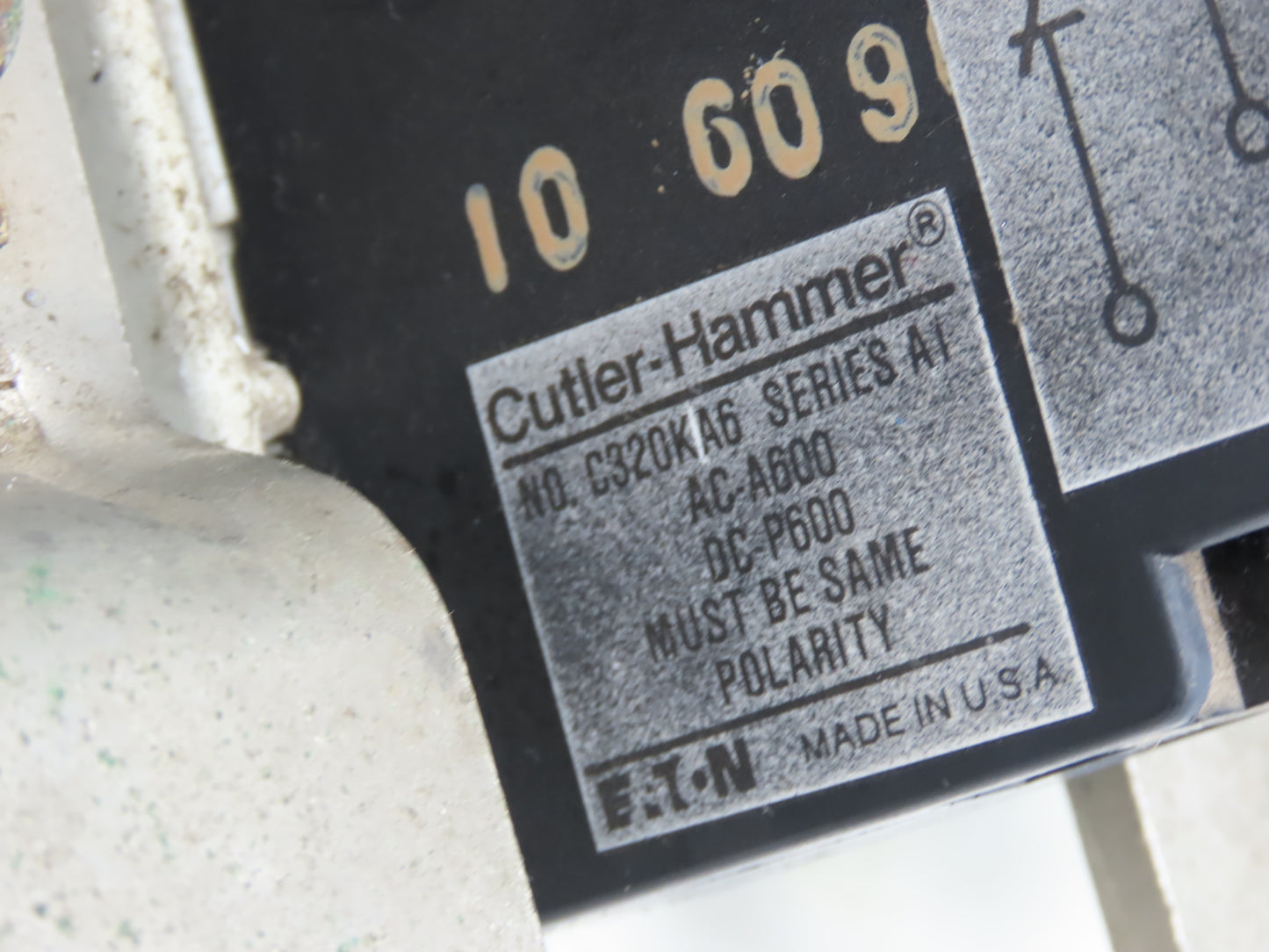 Cutler Hammer 10 5822C Motor Starter Contactor Size 6 Rated 540A/3PH