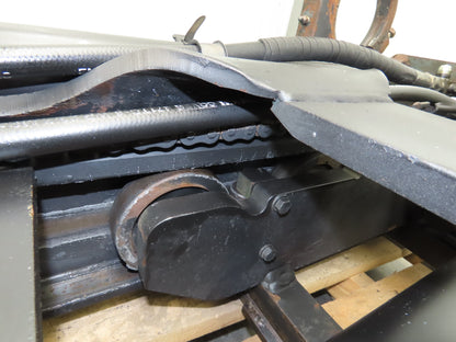 Mitsubishi FGC25K Forklift Mast 185" 3-Stage Tilt Class 2 Gas 5000lbs Capacity