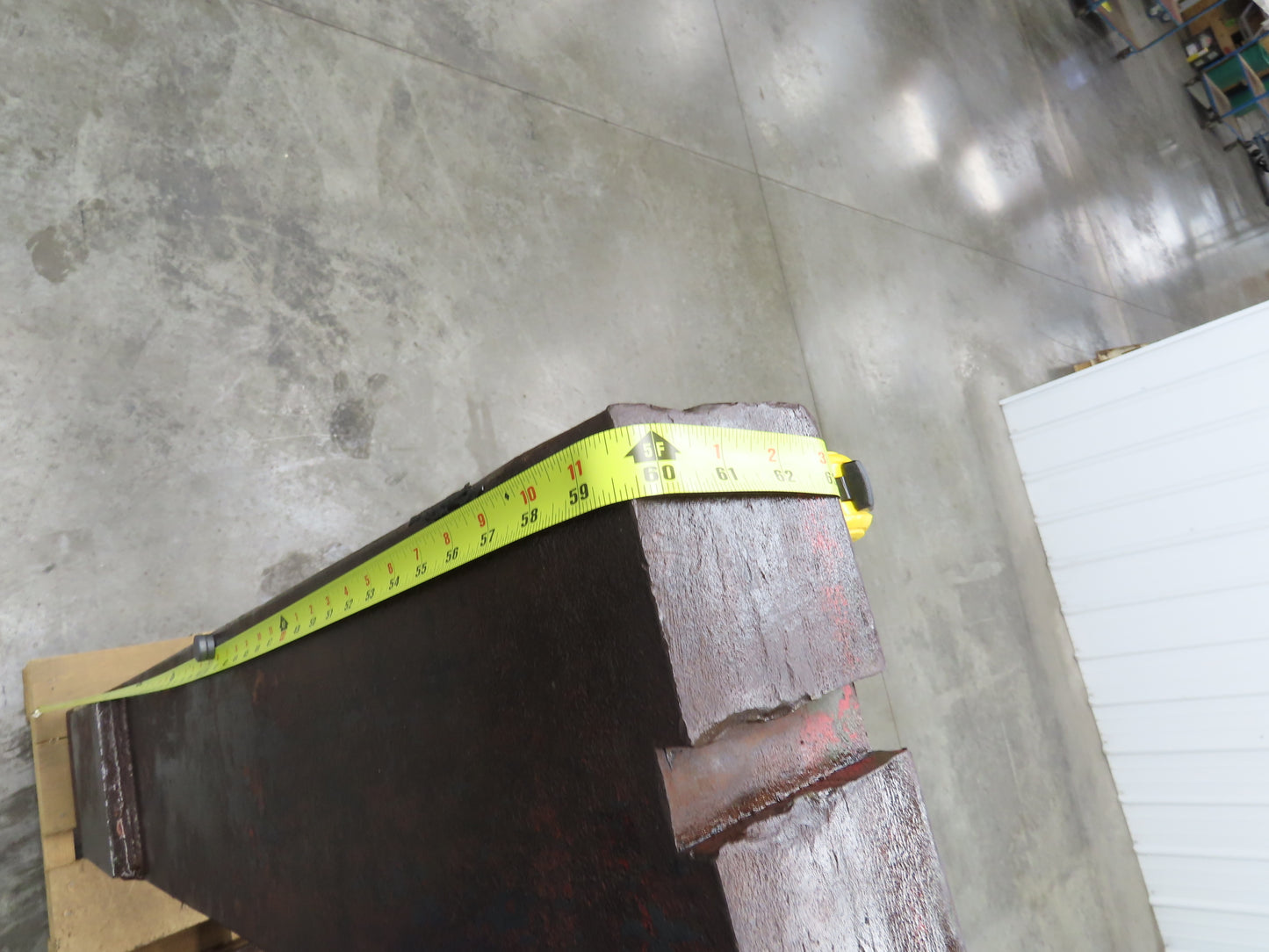 Hyster H300A 3-1/2" X 8" X 72" Pin-Type Shaft-Mounted Forklift Forks 30000lbs 6'