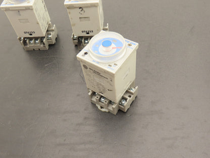 Allen Bradley 700-HR52TA17 Multi Function Timing Relay Ser C 5A 120V Lot of 3