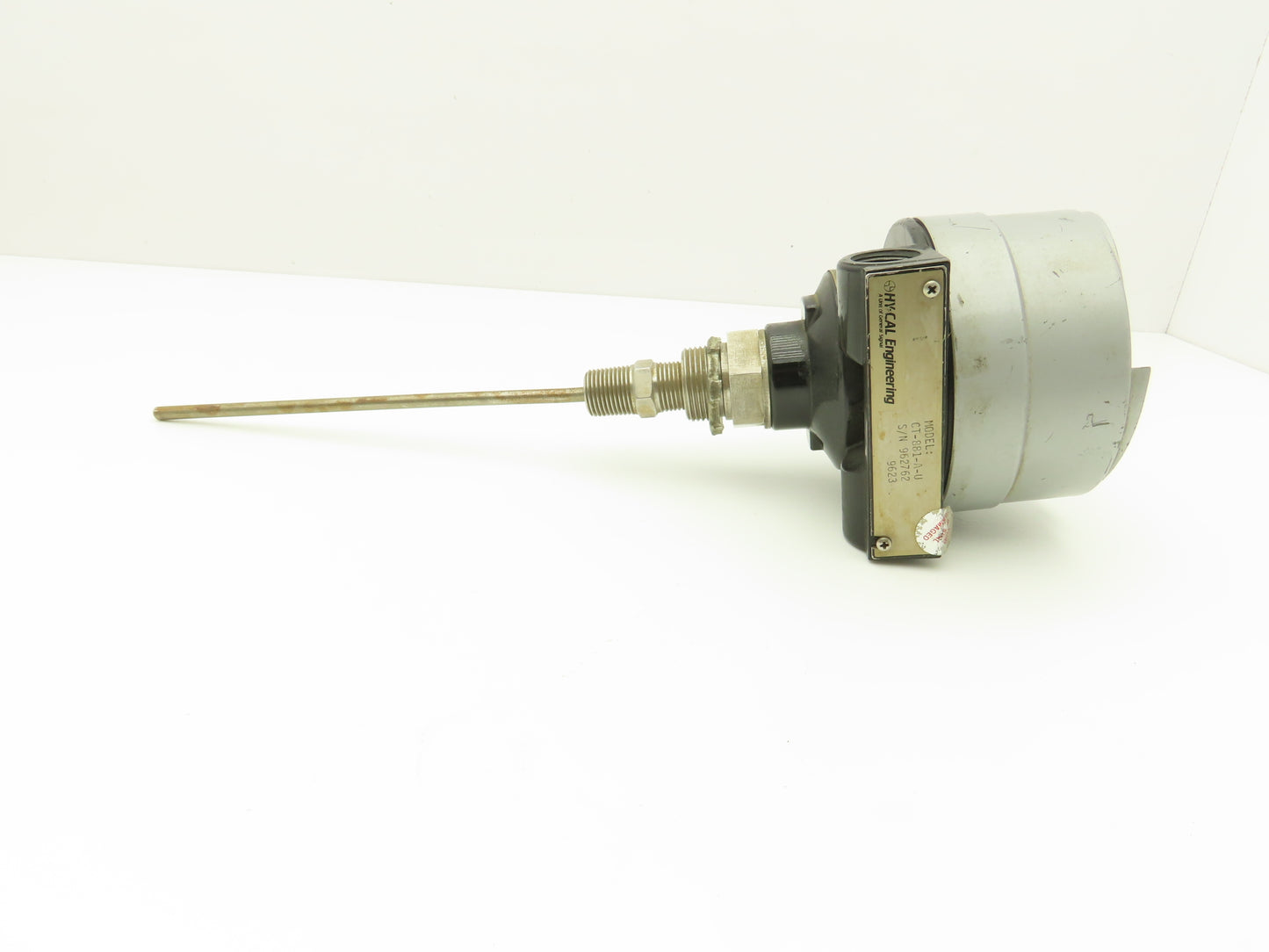 Hy-Cal CT-881-A Temperature Transmitter 8" Probe 9-45VDC