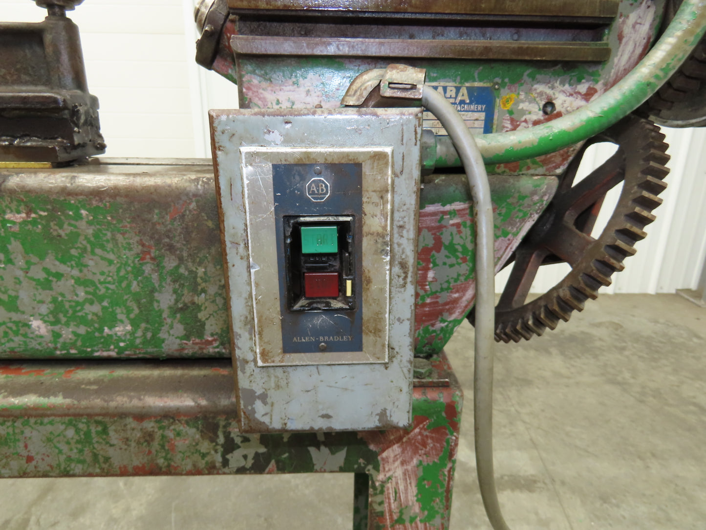 Niagara 13 Power Metal Circle Shear 32" Circle Cutter 16GA 1/2Hp 230/460 3Ph