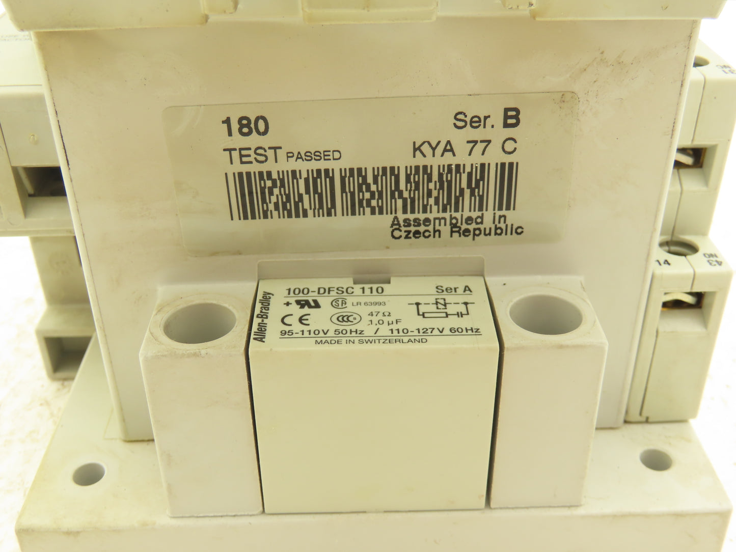 Allen Bradley 100-D180 Motor Starter Contactor 250A 3Ph 600VAC 150HP W Interlock